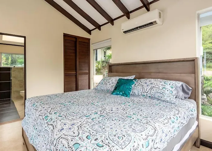 Gorgeous Ocean View Private Home, 4 Bedrooms With En Suite, Private Plunge Pool Сasa de vacaciones *