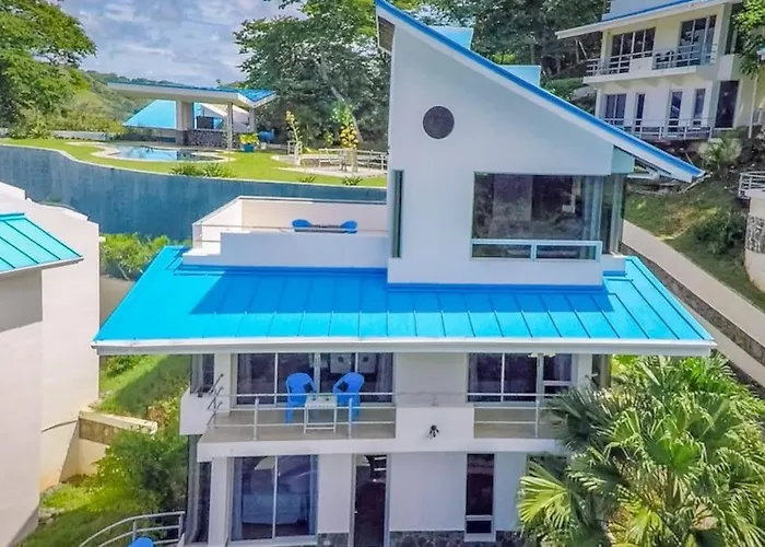 Gorgeous Ocean View Private Home, 4 Bedrooms With En Suite, Private Plunge Pool Coco