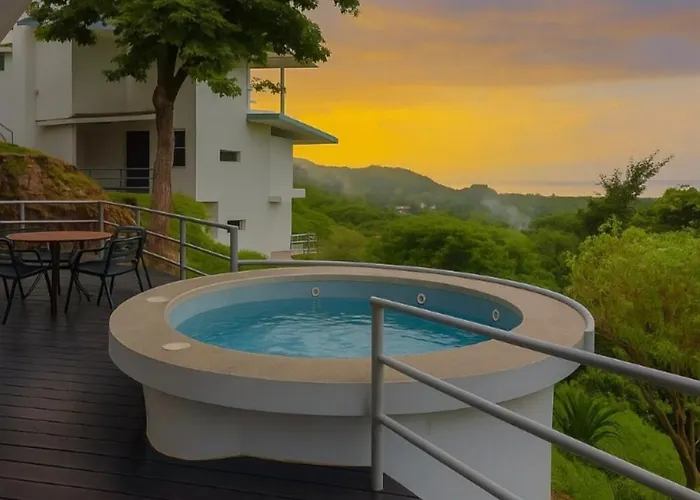 Gorgeous Ocean View Private Home, 4 Bedrooms With En Suite, Private Plunge Pool Сasa de vacaciones *