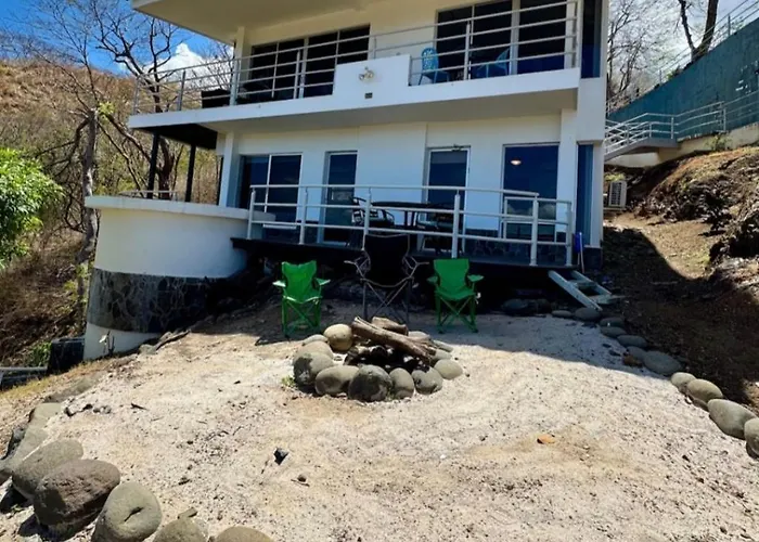 Сasa de vacaciones Gorgeous Ocean View Private Home, 4 Bedrooms With En Suite, Private Plunge Pool Coco