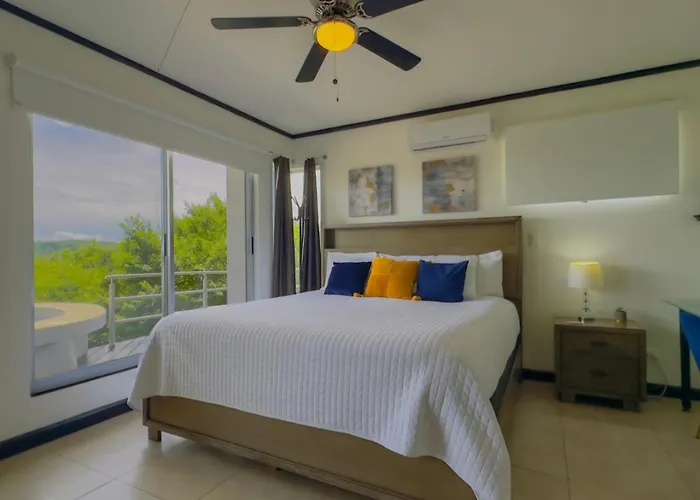 Сasa de vacaciones Gorgeous Ocean View Private Home, 4 Bedrooms With En Suite, Private Plunge Pool