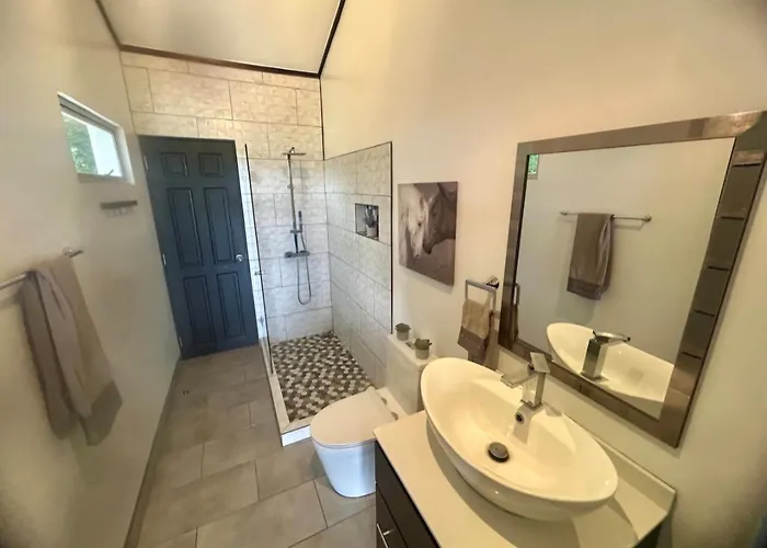 Gorgeous Ocean View Private Home, 4 Bedrooms With En Suite, Private Plunge Pool Сasa de vacaciones *