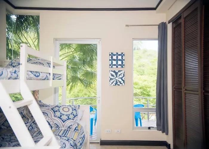 Сasa de vacaciones Gorgeous Ocean View Private Home, 4 Bedrooms With En Suite, Private Plunge Pool *