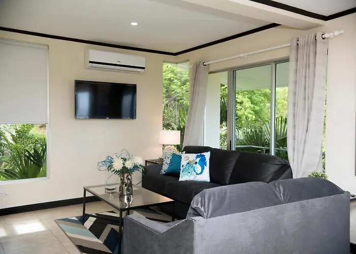 Сasa de vacaciones Gorgeous Ocean View Private Home, 4 Bedrooms With En Suite, Private Plunge Pool Coco