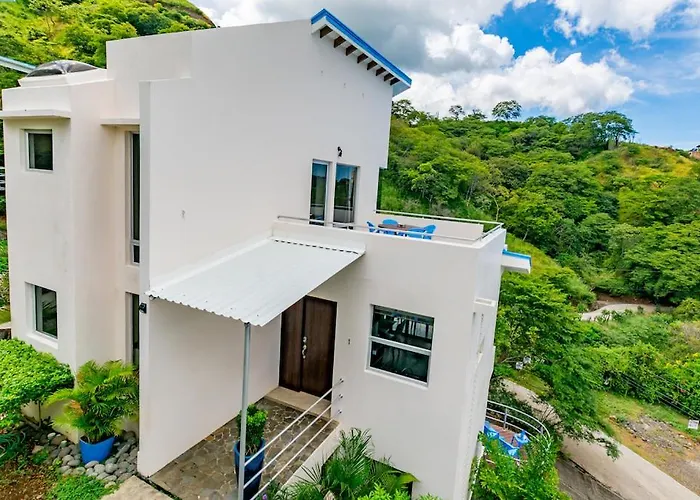 Gorgeous Ocean View Private Home, 4 Bedrooms With En Suite, Private Plunge Pool Casa vacanze *